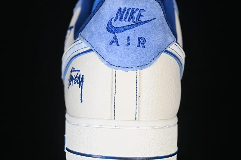 All categories Nk Air Force 1 Air Force series Nk Air Force 1 Low Air Force low-top Nike Air Force 1'07 Low joint model blue and white style Air Force 1 low-top casual sneakers SY1388-020